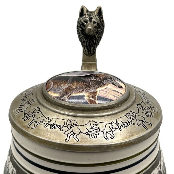 VTG Budweiser 2000 3D Mug The Wolf Pack Series Run For The Moment Stein CS471 - Picture 7 of 16